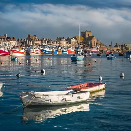 « les Embruns » Hébergement de vacances *